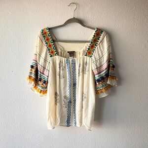 Bohemian Embroidered Women's Blouse